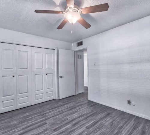 Santa Rosa Apartments in Northwest El Paso, TX;One Two Three Bedroom Pet Friendly Apartments near UTEP Fort Bliss Downtown